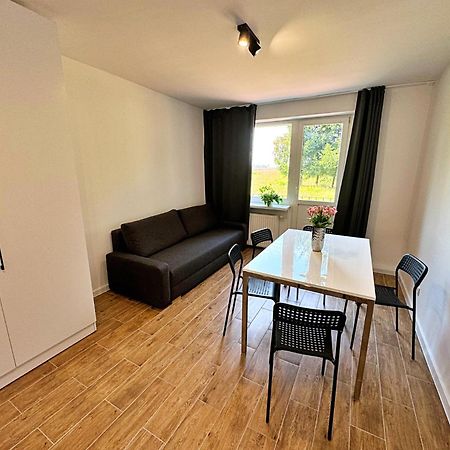 Apartamenty Lotnisko Leszno Leszno  Exterior foto