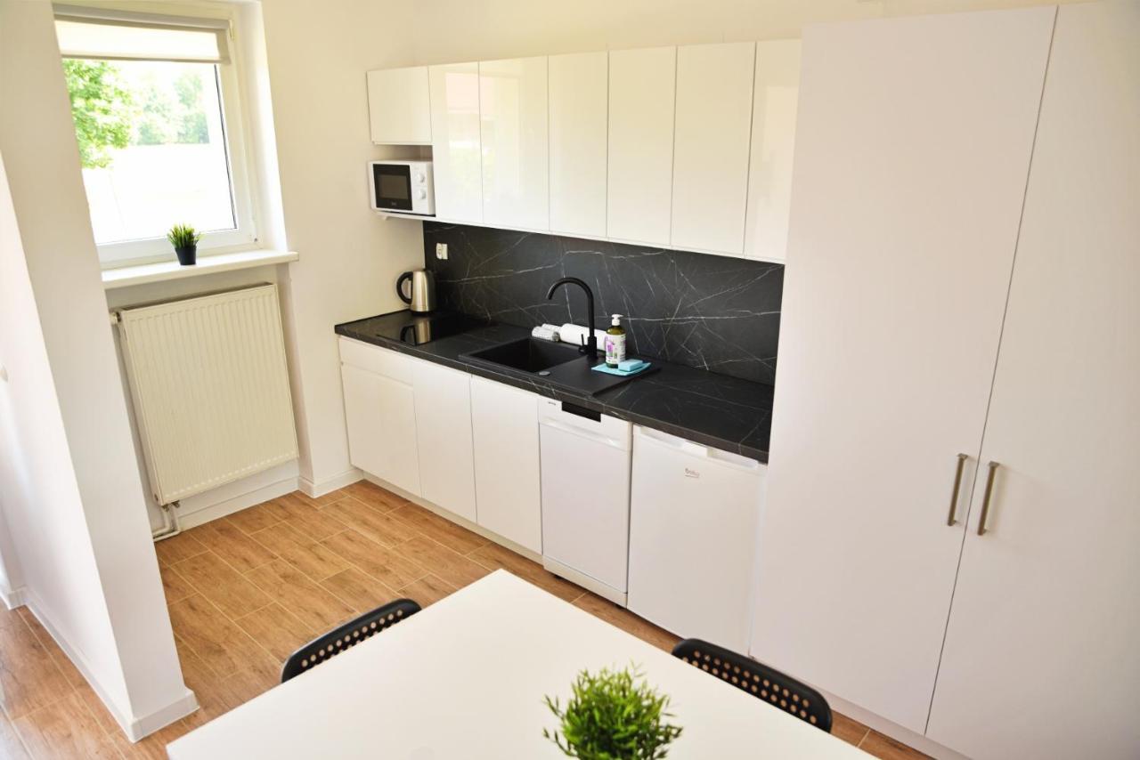 Apartamenty Lotnisko Leszno Leszno  Exterior foto